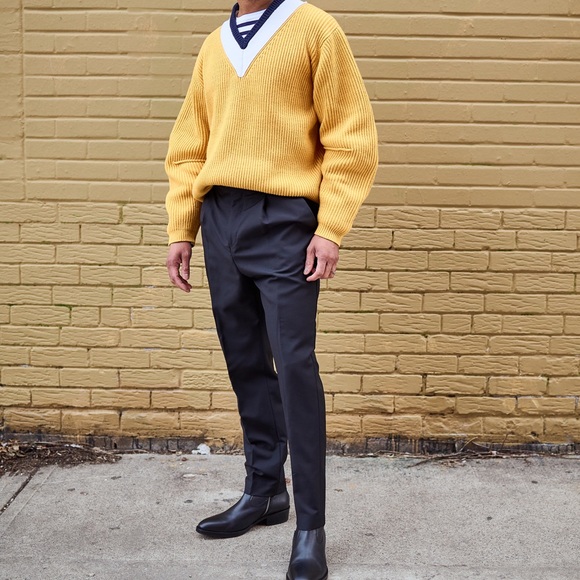 Sweater - Picture 4 of 5